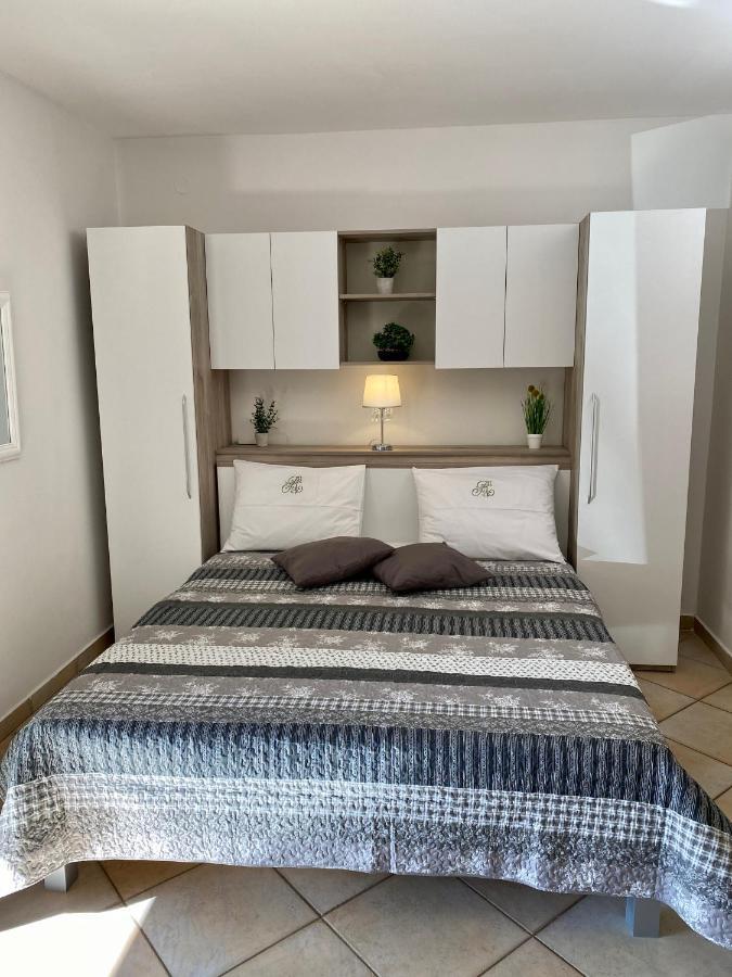 Guest House Renata Plomin Ngoại thất bức ảnh