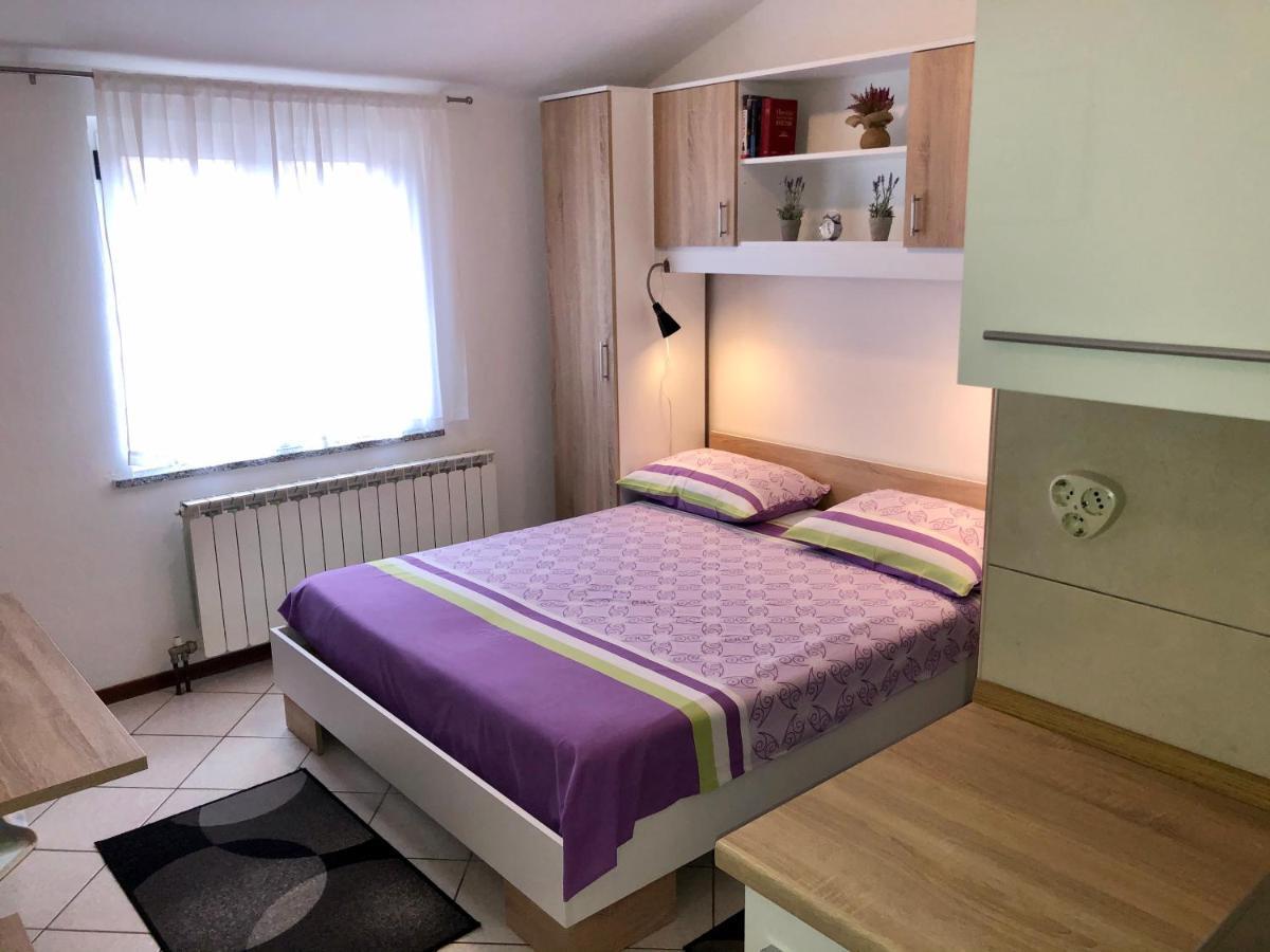 Guest House Renata Plomin Ngoại thất bức ảnh